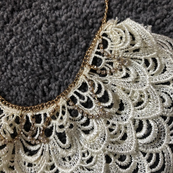 Assorted Chunky Statement Fashion Necklaces - Picture 8 of 8